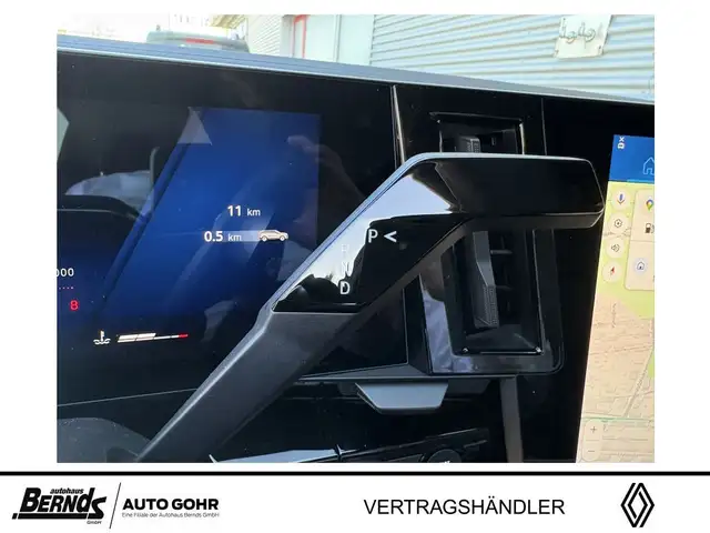 Renault Austral view 13