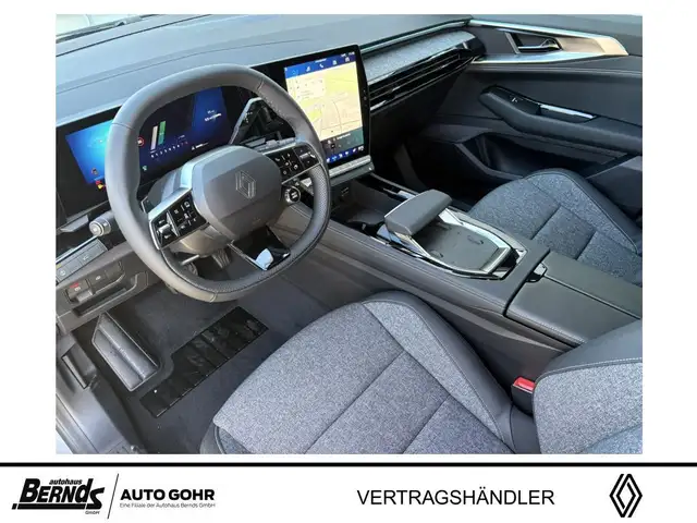 Renault Austral view 8