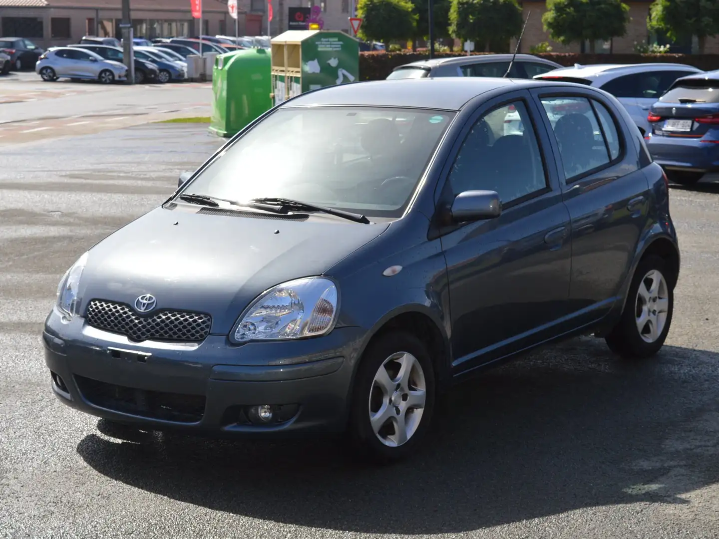 Toyota Yaris Yaris 1.0 Sol met airco!!! Gris - 1