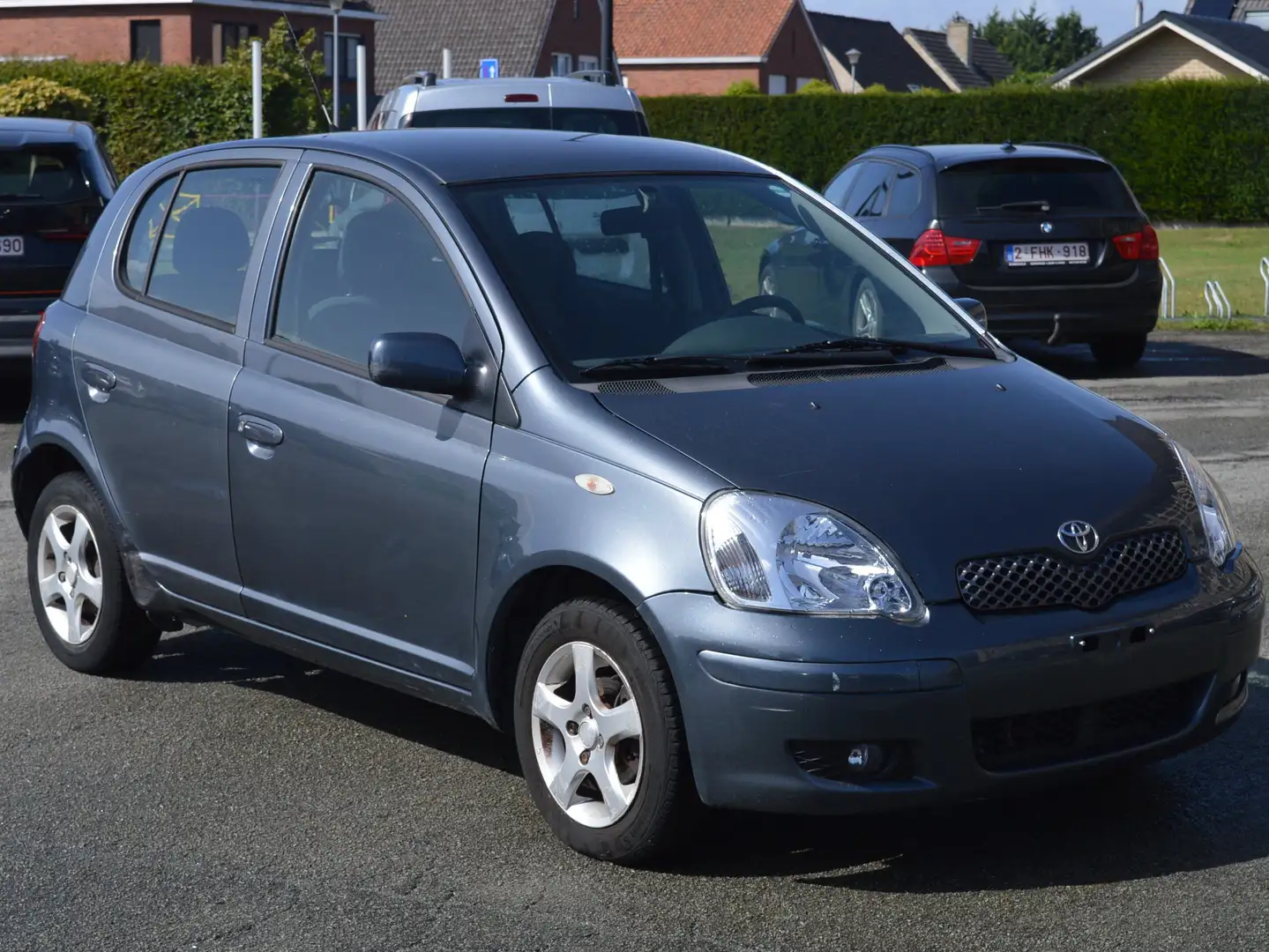 Toyota Yaris Yaris 1.0 Sol met airco!!! Grau - 2