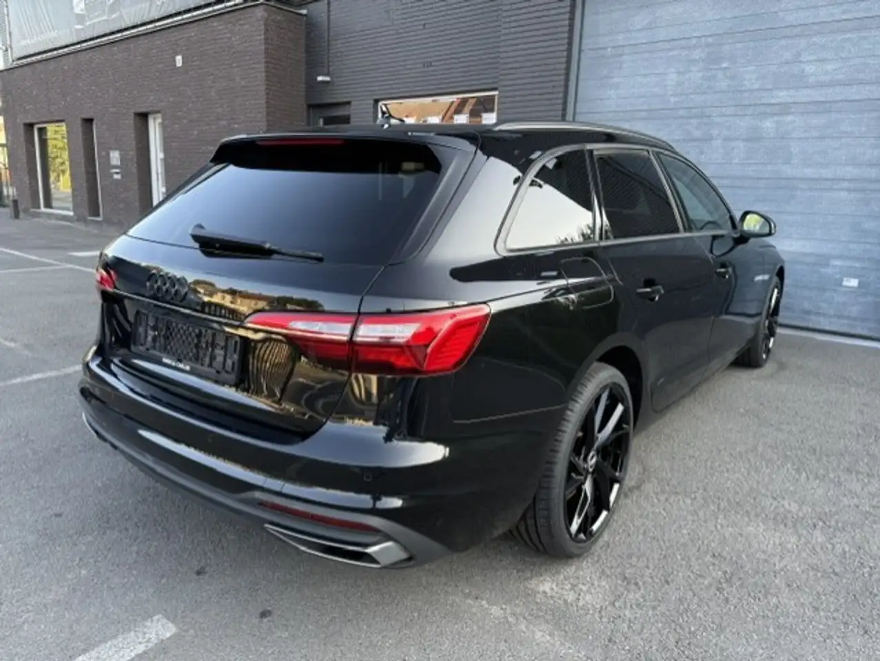 Audi A4 Avant 35 TFSI S tronic Black Edition Camera Cruise Led AppConnect Zetelverwarming 19'' velgen, миниатюра 6