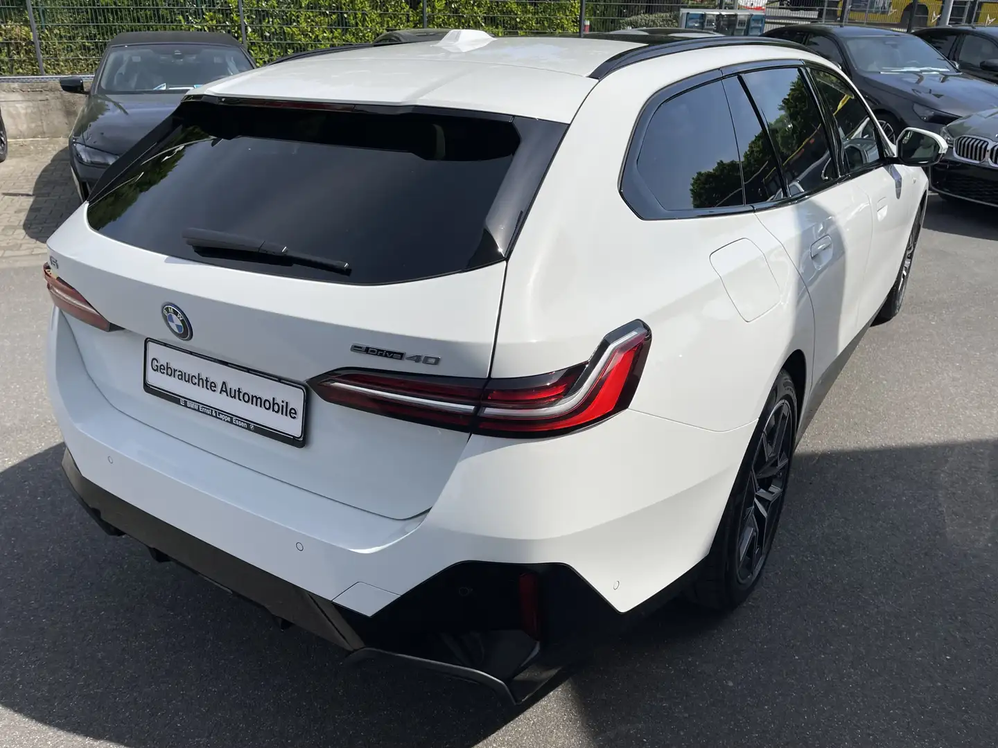 BMW i5 eDrive40 M Sport || Pano el.Sitze 360°Kamera Білий - 2