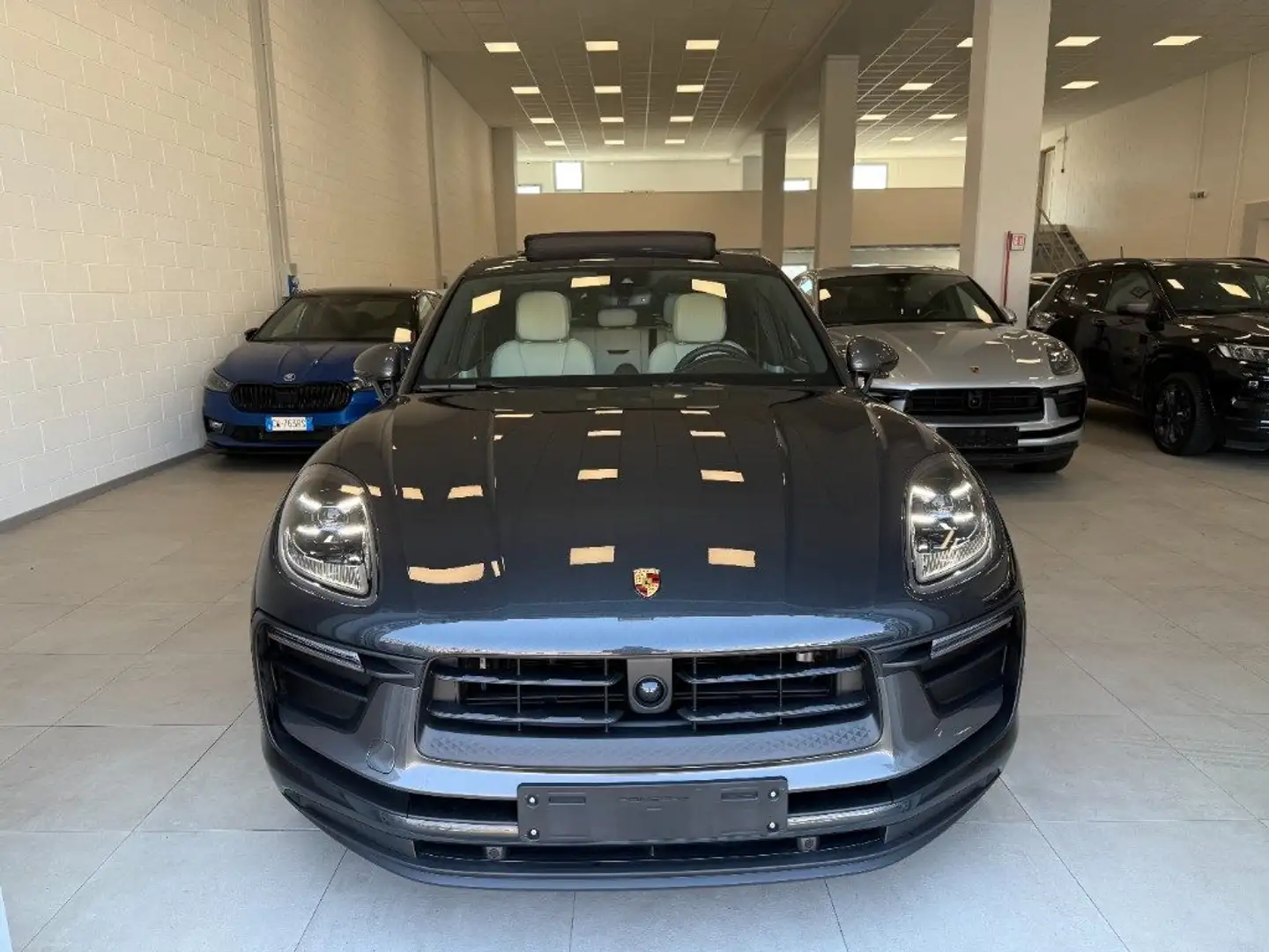 Porsche Macan 2.0 T Grigio - 1