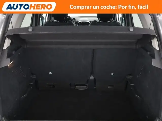 Renault Captur view 18