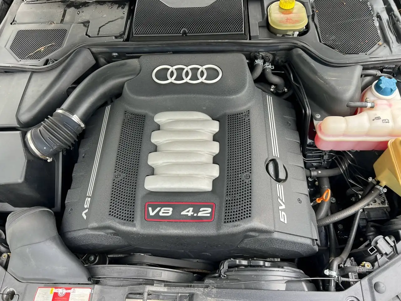 Audi S8 4.2 quattro d2, foto 12