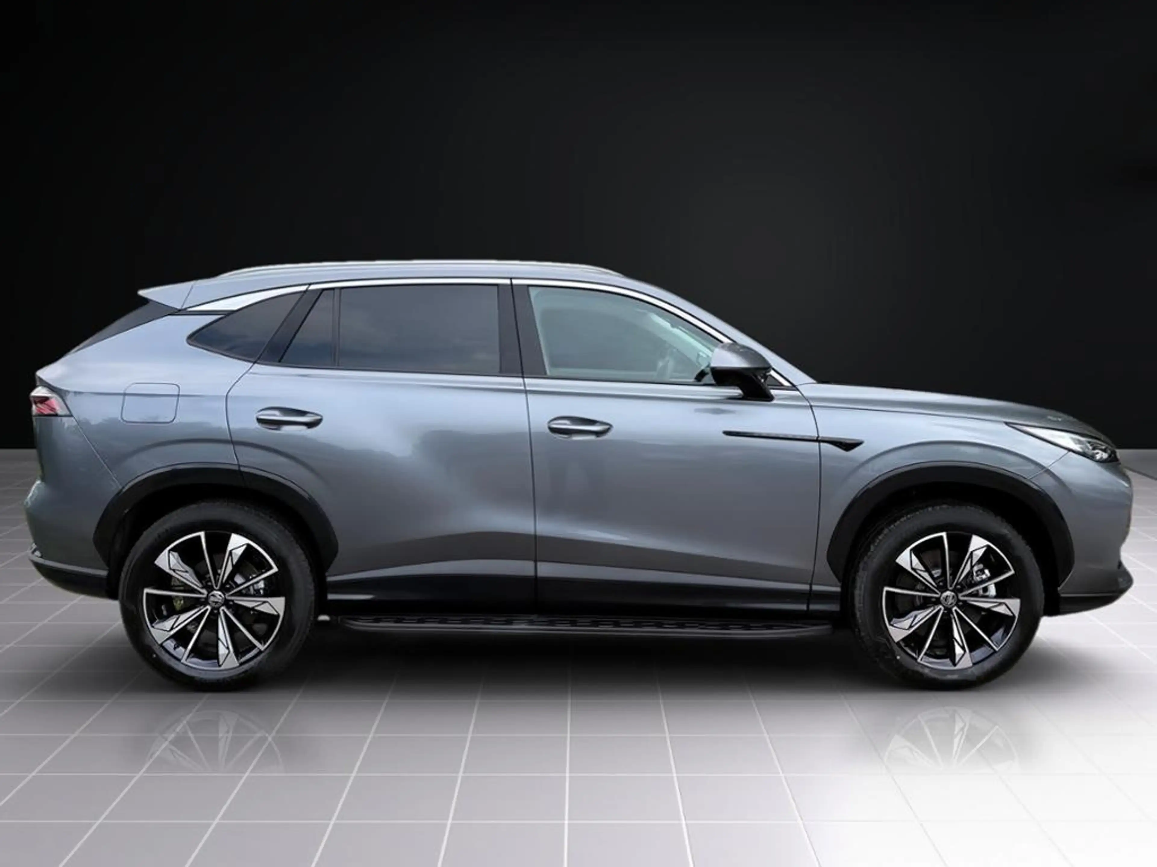 MG HS PHEV Luxury MY24 360 DISTR SPUR PDC SHZ — photo 5