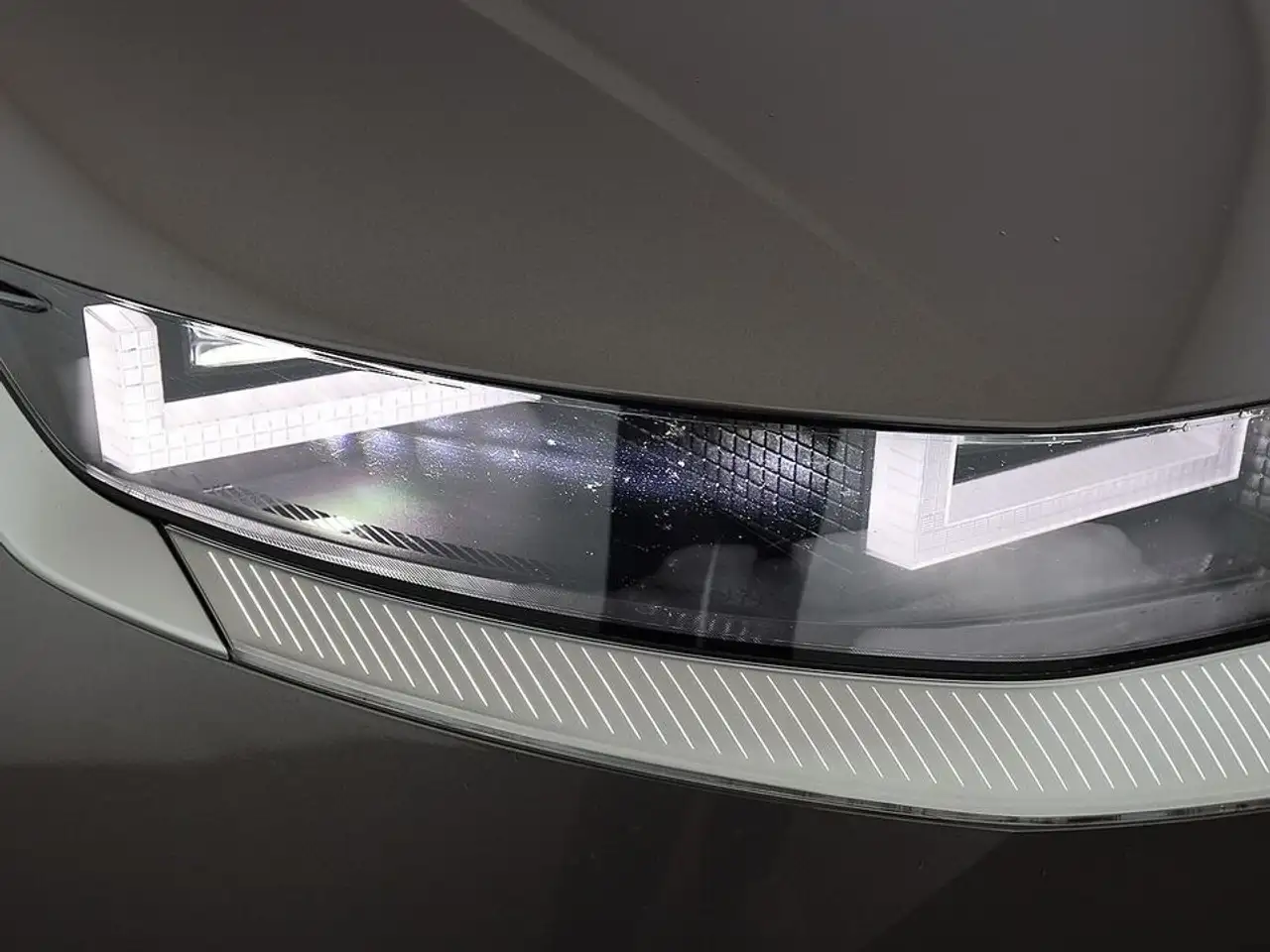 Hyundai IONIQ 5 AWD 73kWh Aut LED 360-CAM HEAD-UP RADAR 10