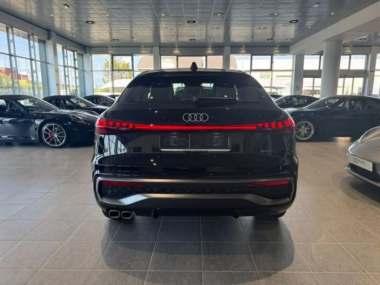 Audi Q5 Sportback TDI 2.0 quattro S Line Edition Listino 87.940 IVA Esposta, миниатюра 6
