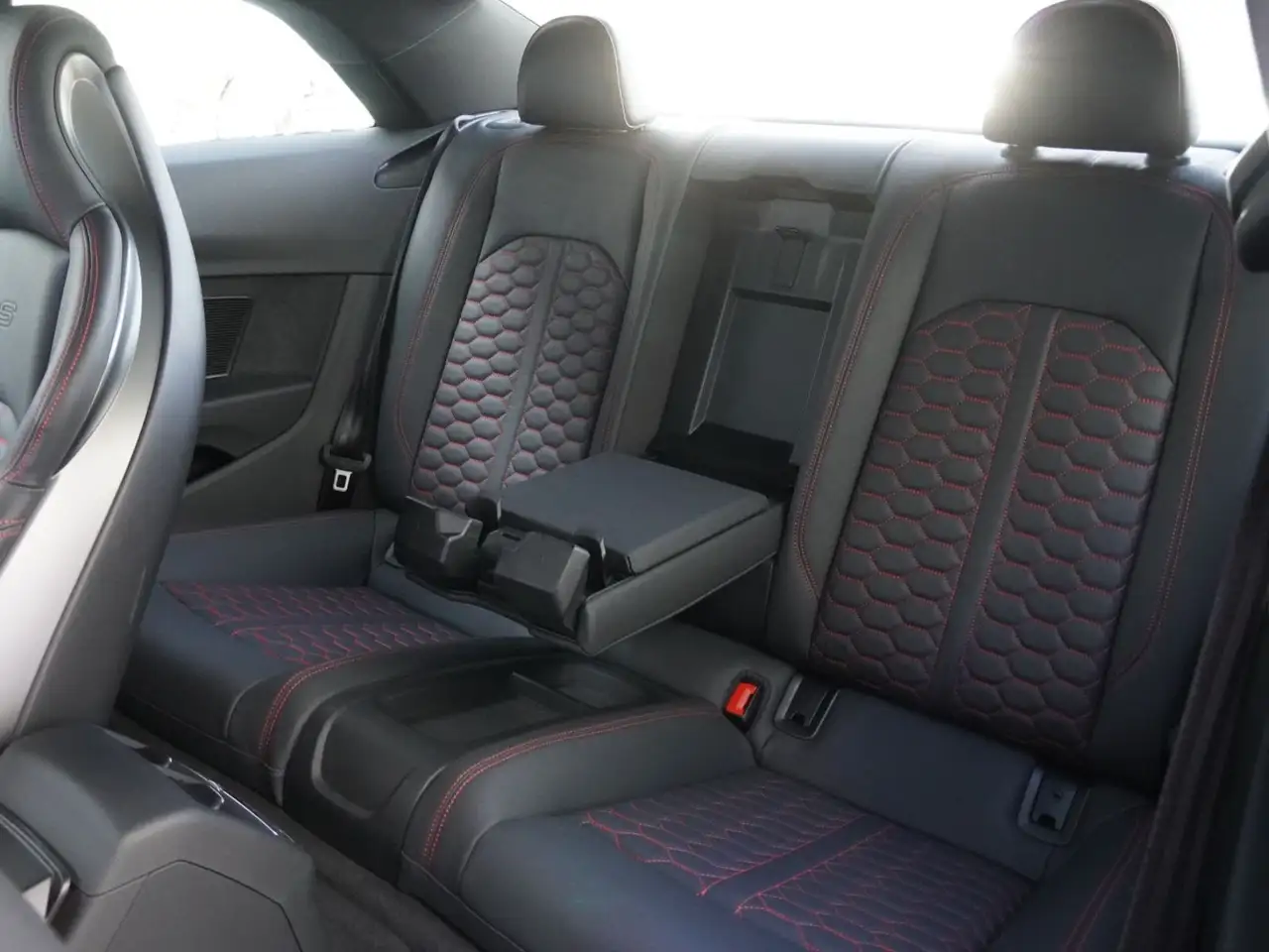 Audi RS5 снимка Audi RS5