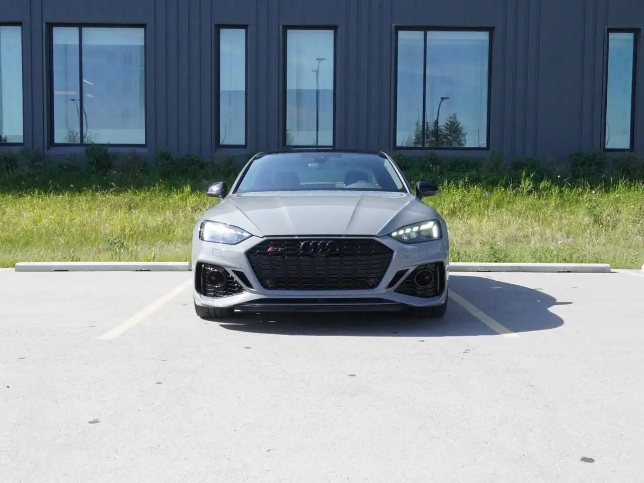 Audi RS5 снимка Audi RS5