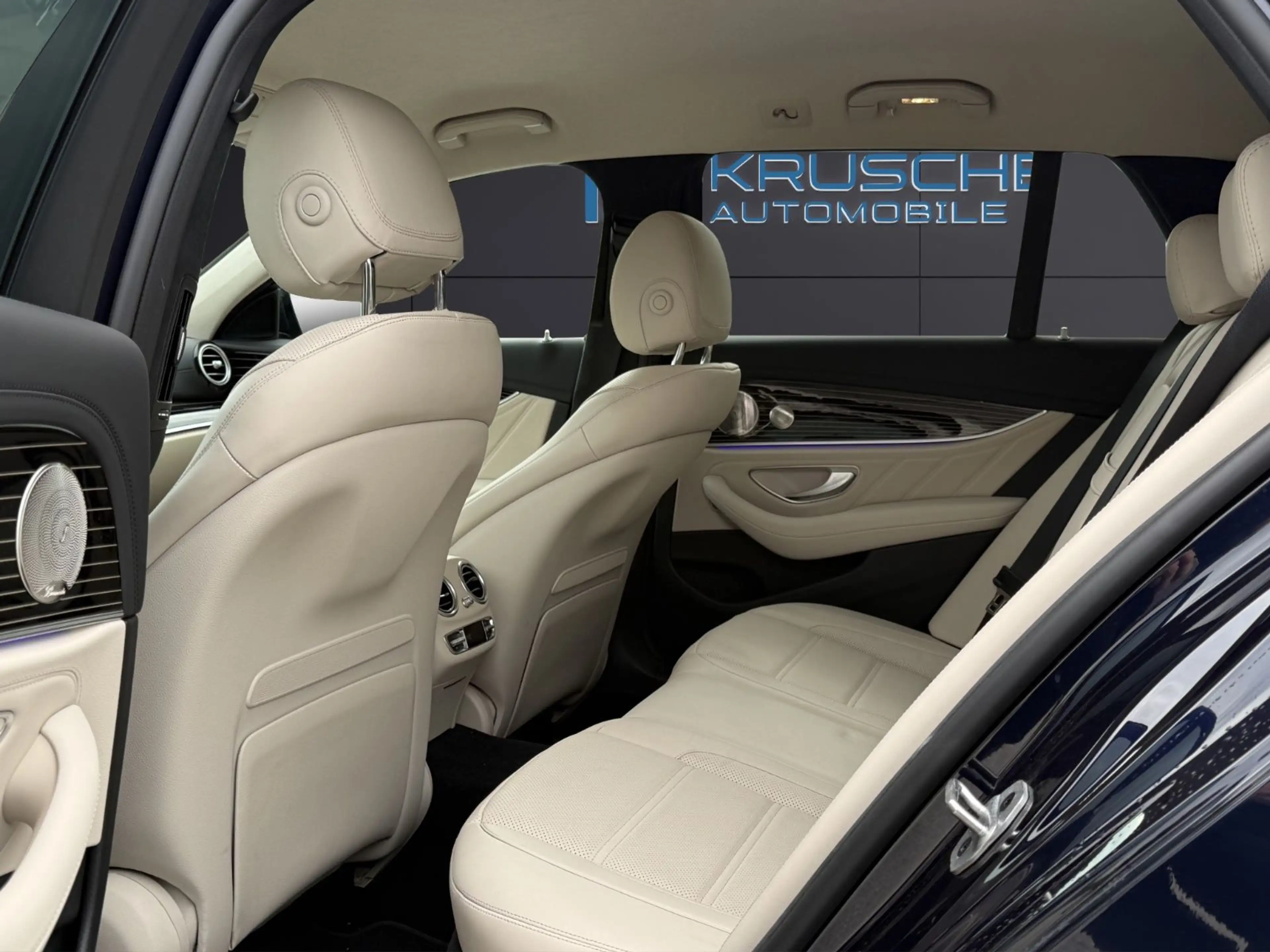 Mercedes-Benz E 63 AMG E 63s AMG Designo*1.Hand*Mwst*dt.Auto*NP155.000€ — photo 11