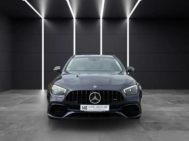 Mercedes-Benz E-Class view 8