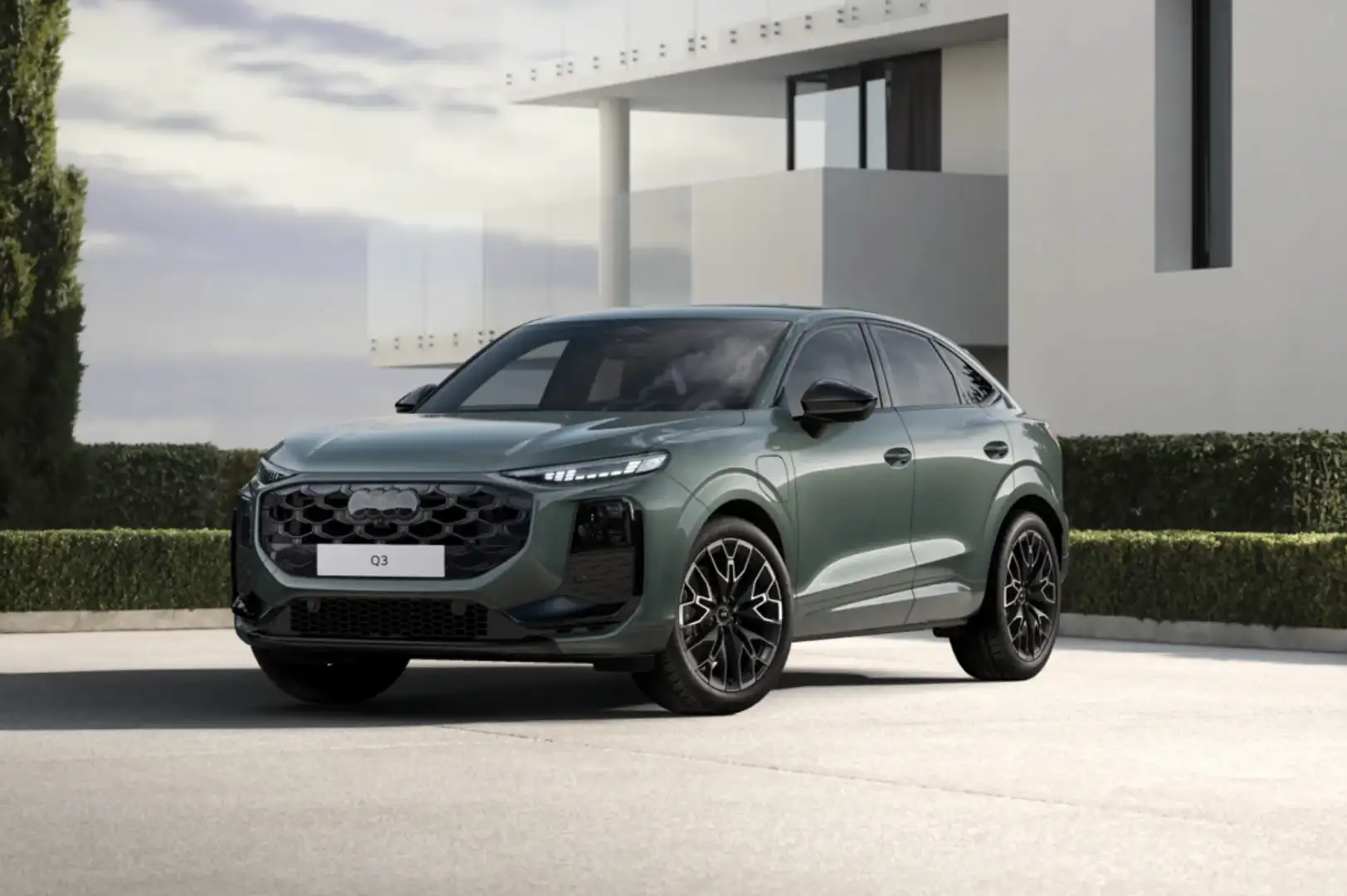 Audi Q3 Sportback e-hybrid Black line S tronic 200kW Verde - 1