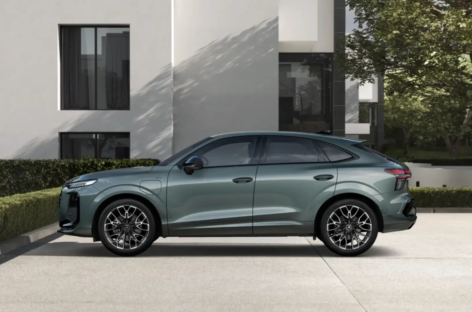 Audi Q3 Sportback e-hybrid Black line S tronic 200kW Verde - 2