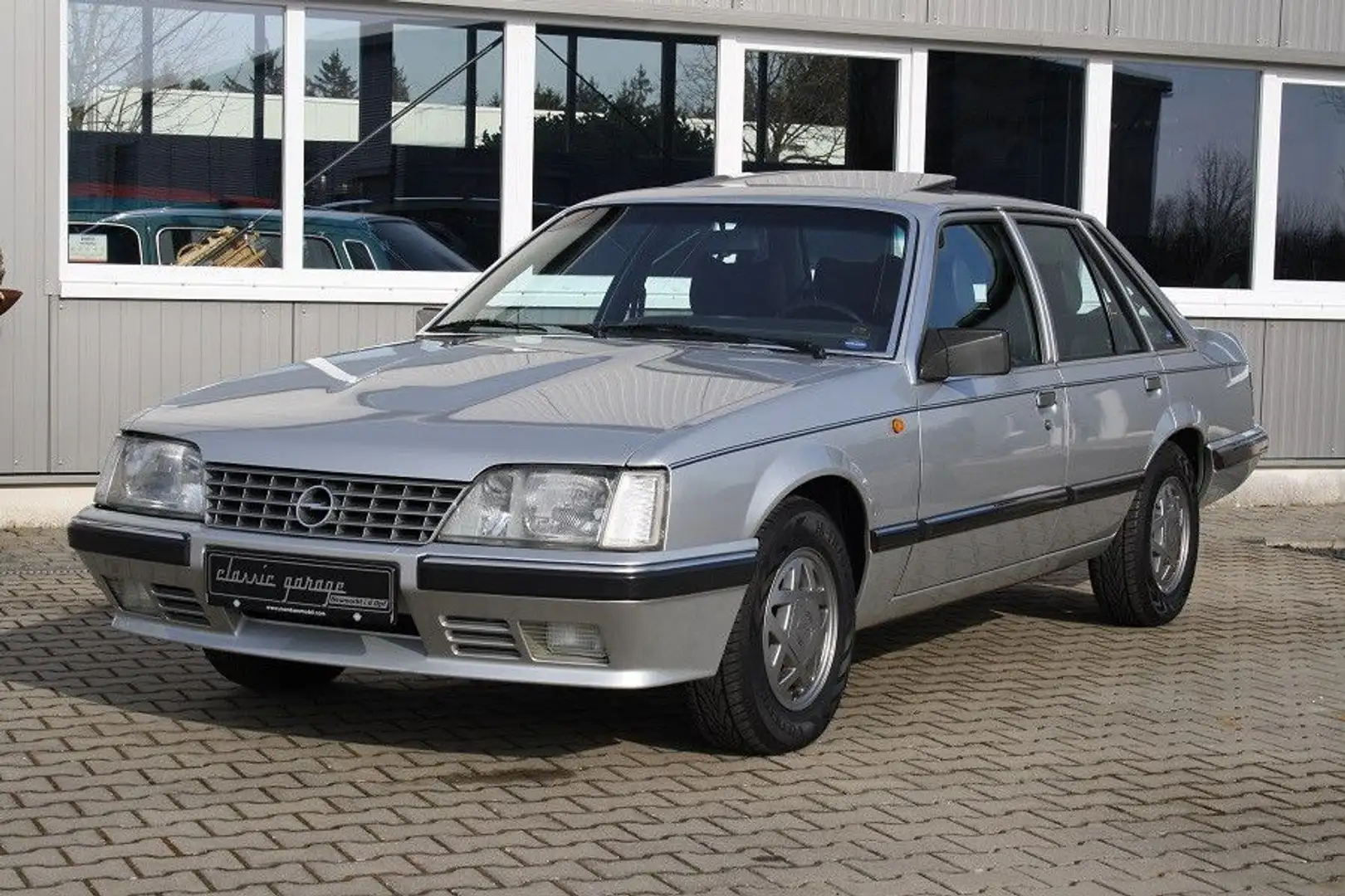Opel Senator A 2.3 TD * Seltener Traumzustand * Silber - 1