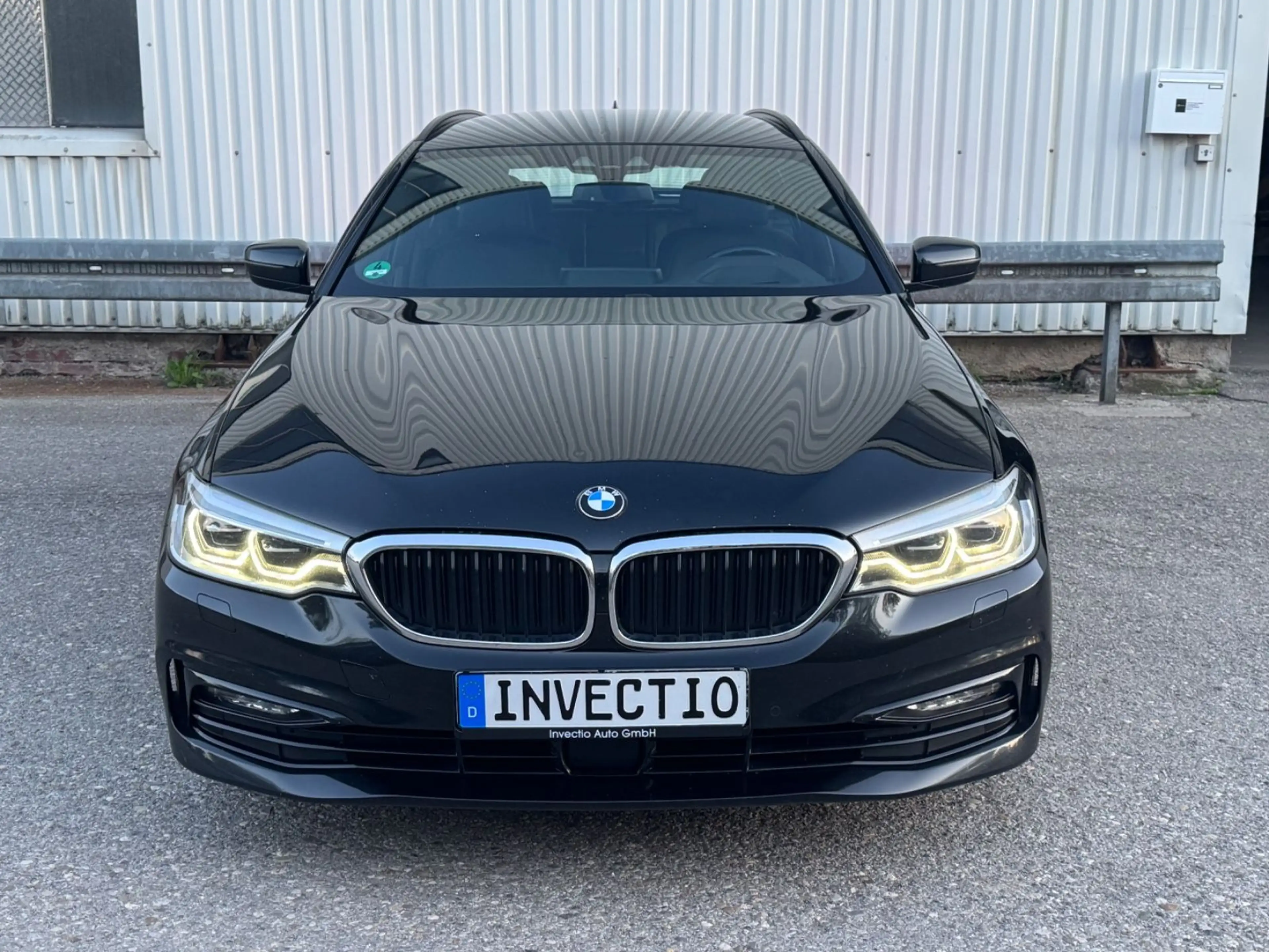 BMW 540 d*Touring*xDrive*Sport Line* Head Up*AHK* — photo 2