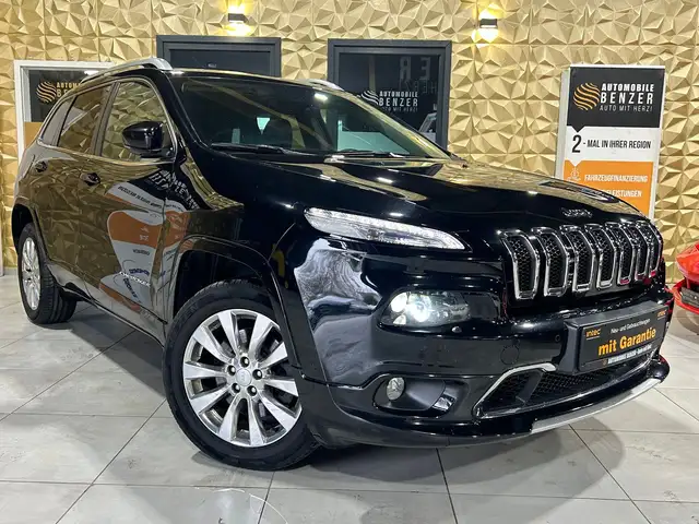 Jeep Cherokee M-Jet Overland 4WD/BI-XENON/PANO/MEMORY