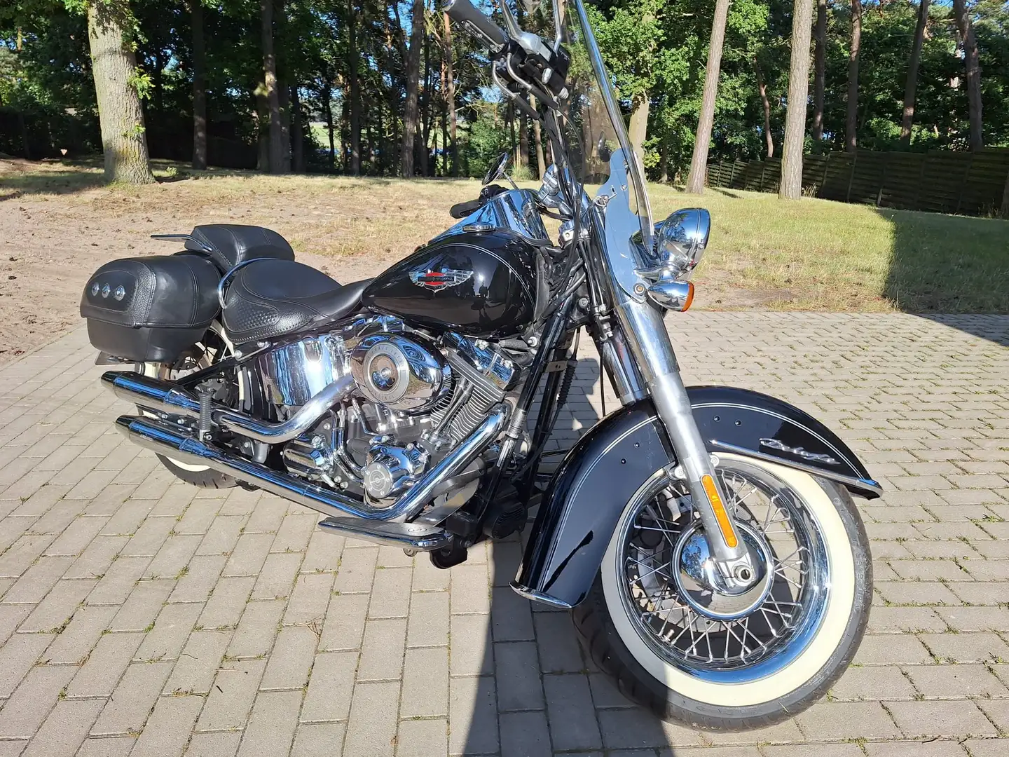Harley-Davidson Softail Deluxe Czarny - 1