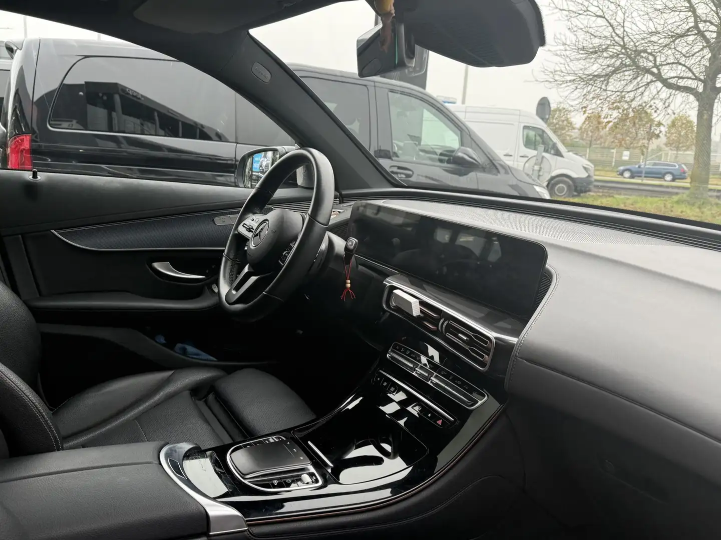 Mercedes-Benz EQC 400 4MATIC Luxury Line - 2