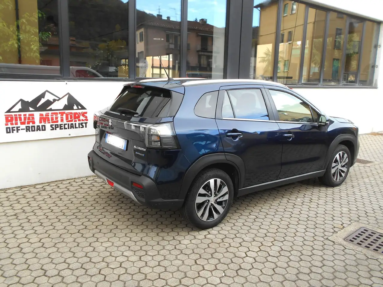 Suzuki S-Cross 2024