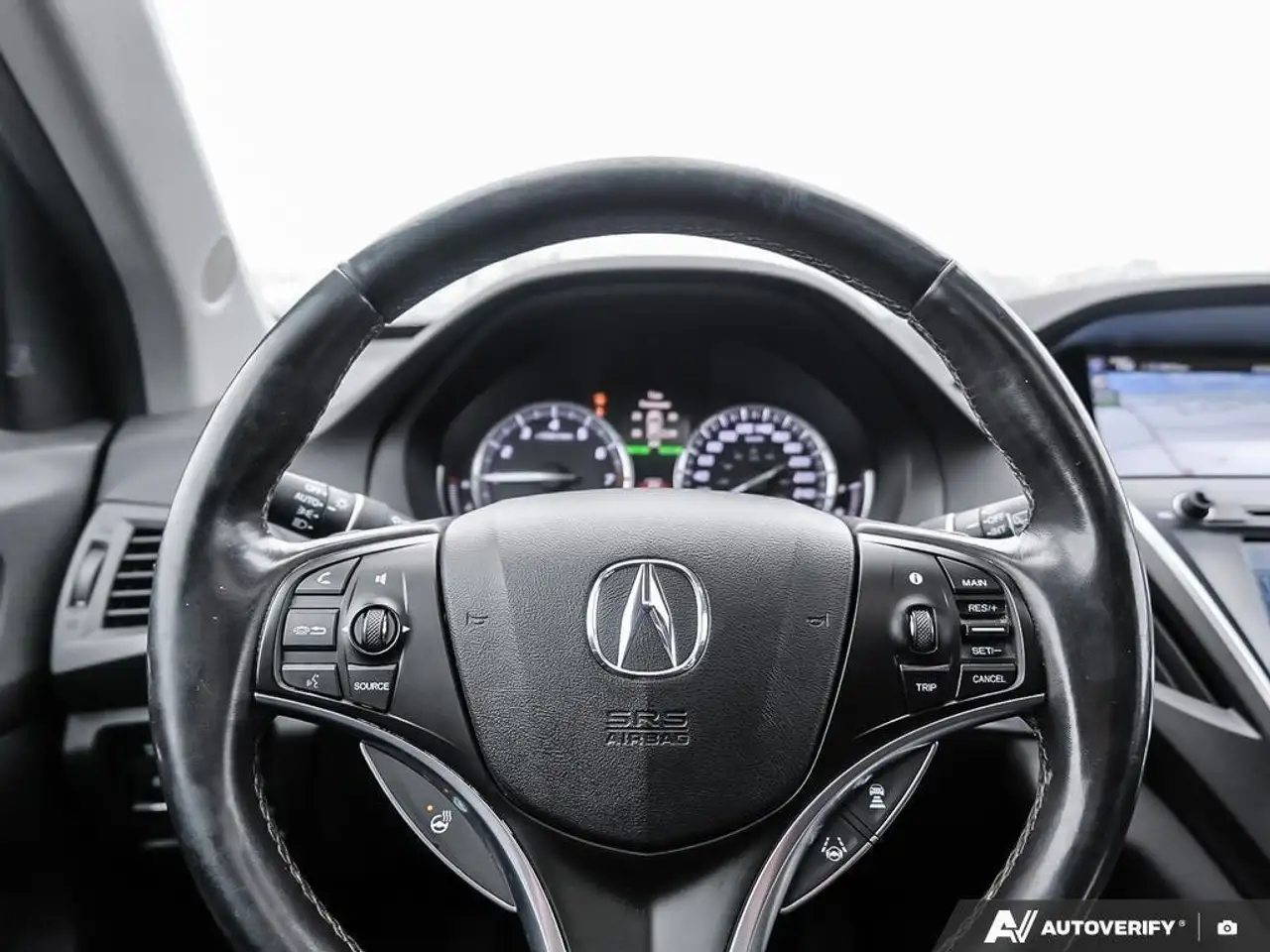 Acura MDX снимка Acura MDX