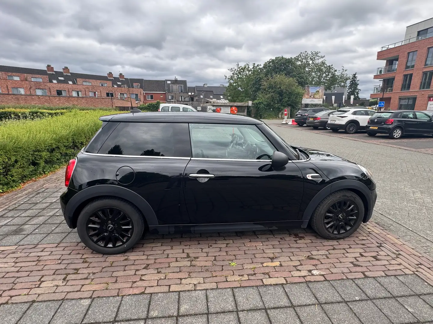 MINI One Mini One First Zwart - 2
