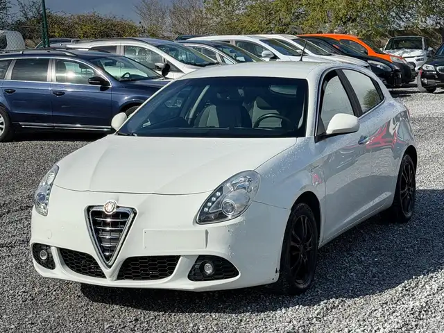Alfa Romeo Giulietta 1.6 JTD M-Jet - Euro 5 - Airco Automatique