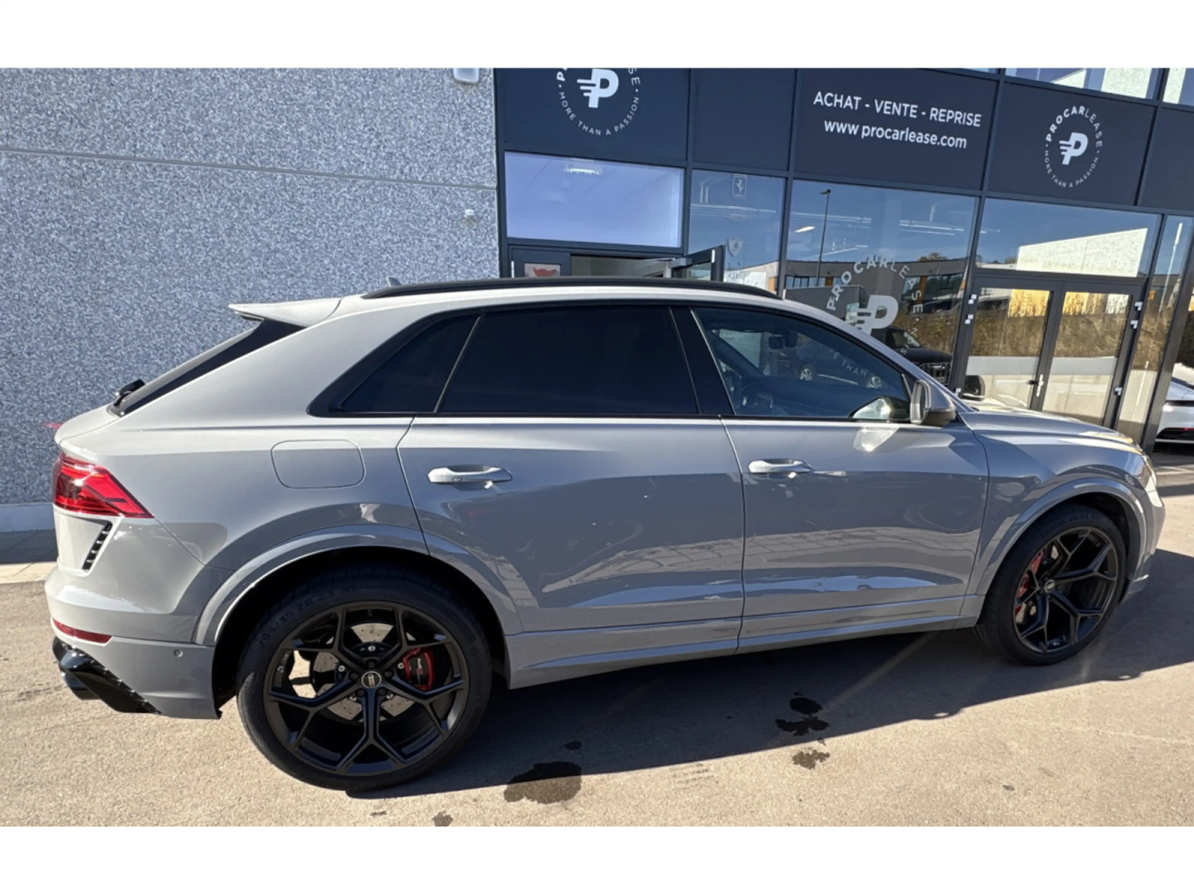 Audi RS Q8 4.0 TFSI PERFORMANCE/KERAMIK//PANO/23/RS DY+/HUD*V — photo 3