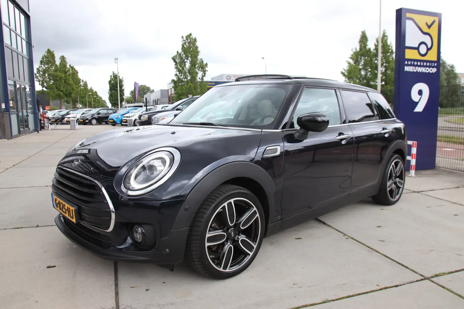 MINI Cooper Clubman Mini 1.5 Business Ed. FULL LED, Carplay, Pano, Led Blauw - 1