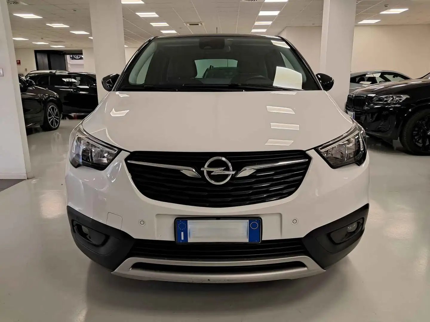 Opel Crossland X Benzina X 1.2 Ultimate s&s 130cv Bianco - 2