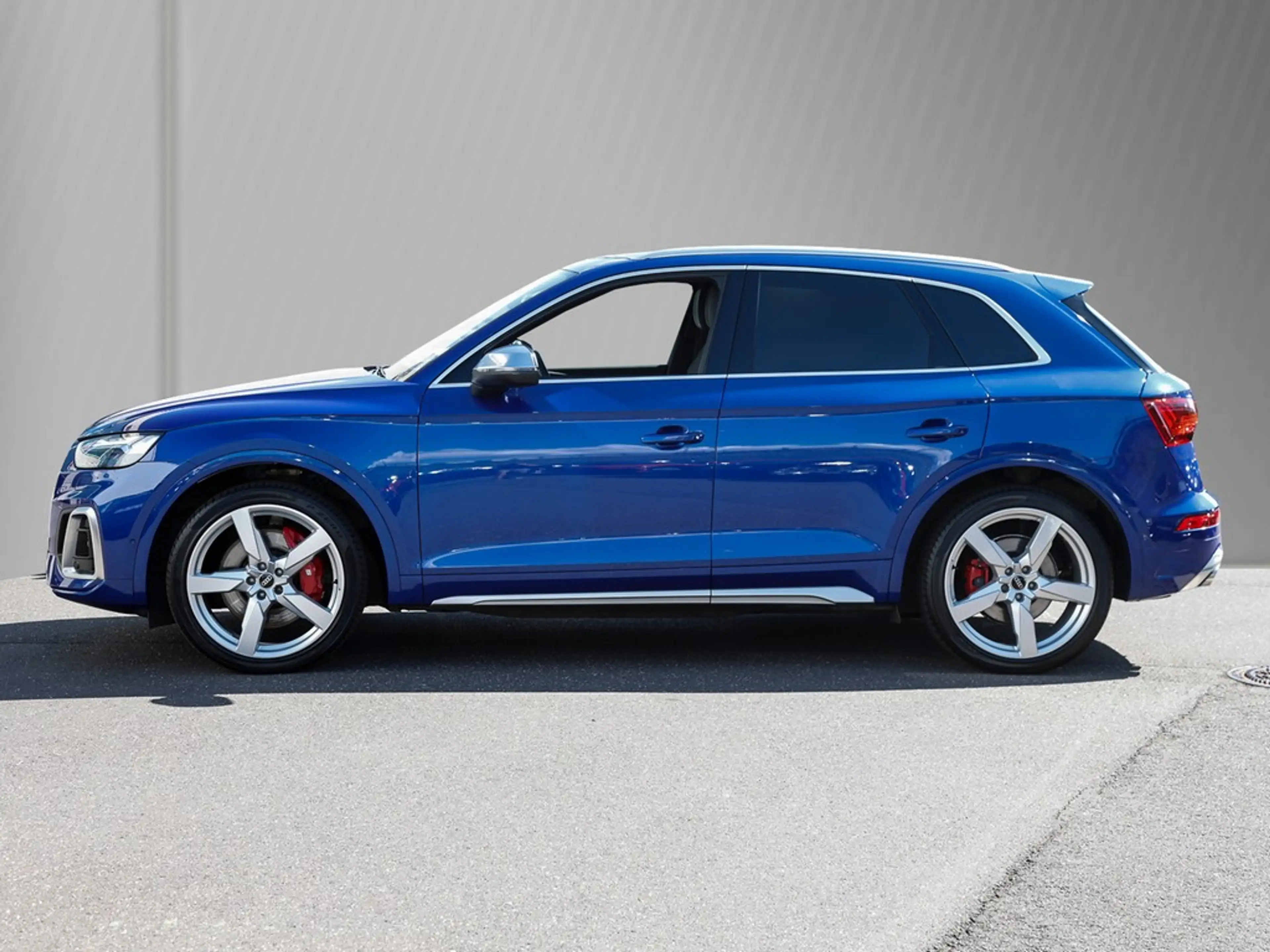 Audi SQ5 3.0 TDI Matrix ACC AHK Panorama B&O Kamera — photo 5