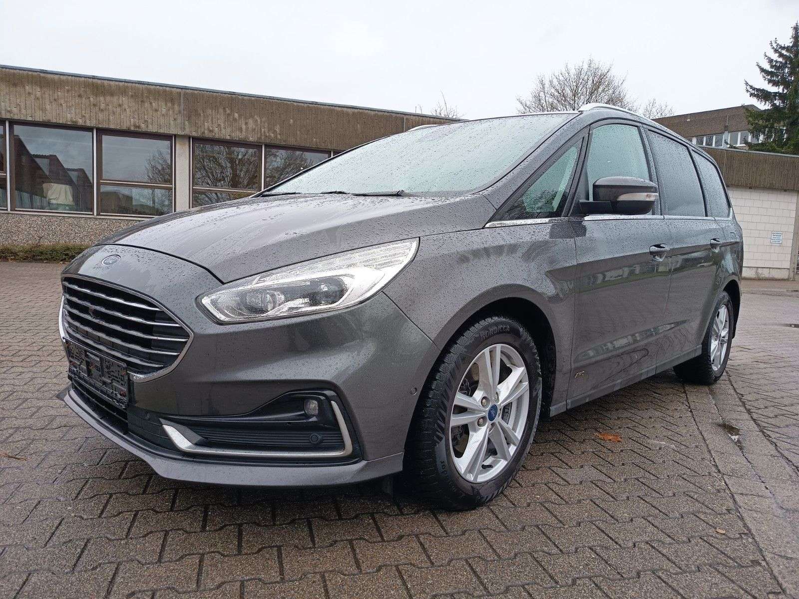 Second hand Ford Galaxy 2.0