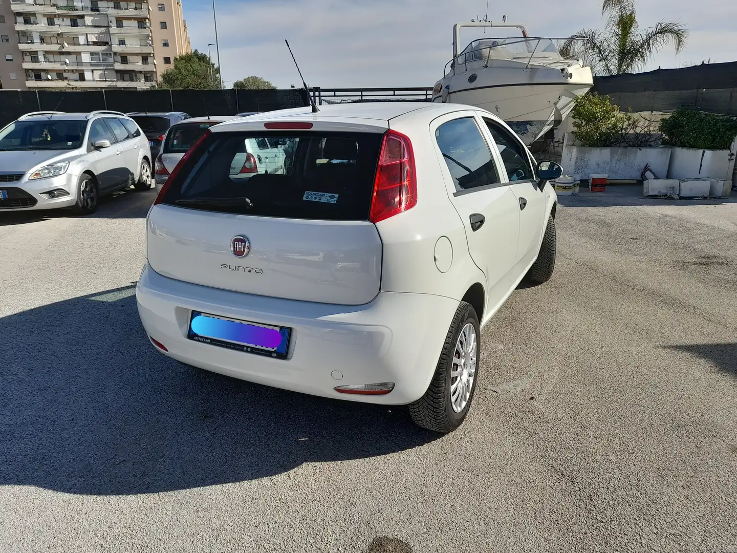Fiat Punto Punto III 2012 5p 1.4 natural power Street 70cv E6 Bianco - 2