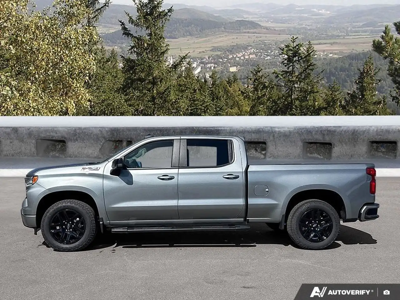 Chevrolet Silverado 1500 снимка Chevrolet Silverado 1500