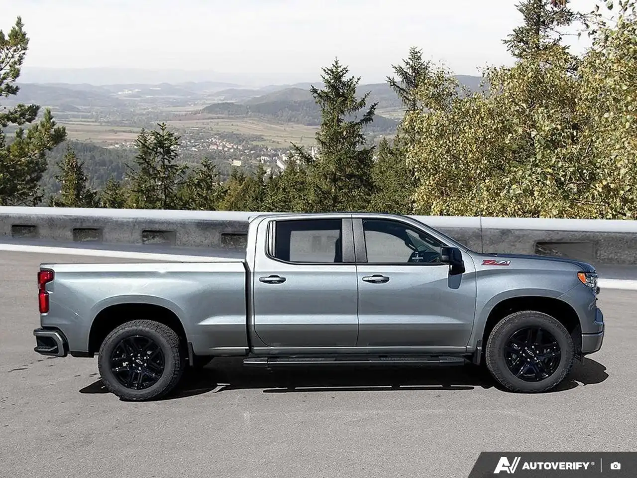 Chevrolet Silverado 1500 снимка Chevrolet Silverado 1500