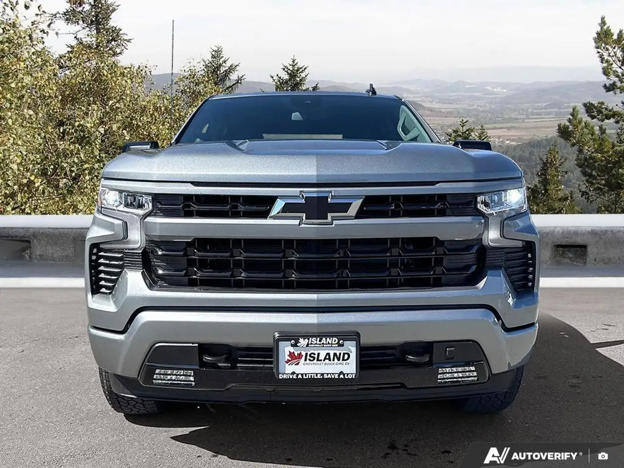 Chevrolet Silverado 1500 снимка Chevrolet Silverado 1500
