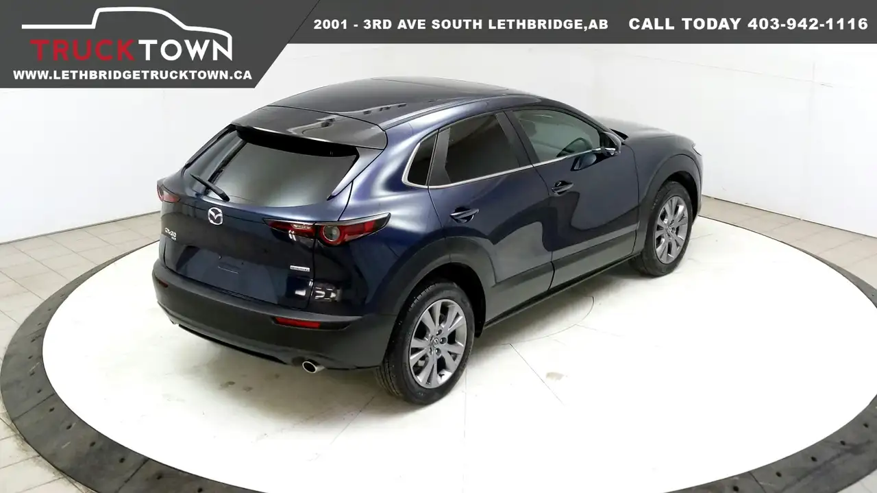 Mazda CX-30 снимка Mazda CX-30