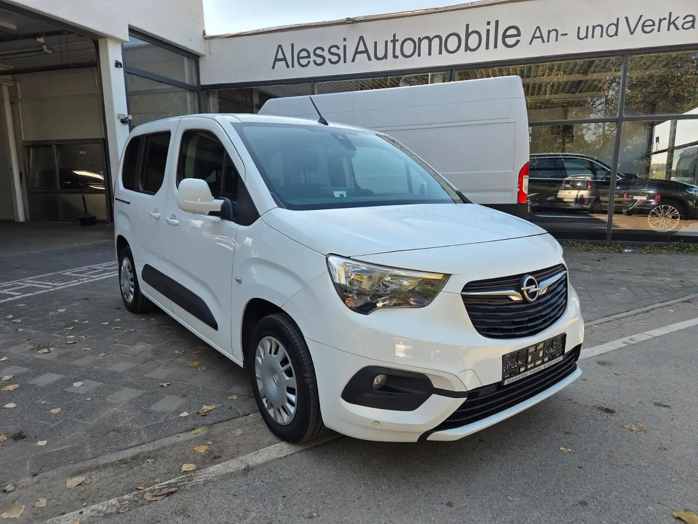 Opel Combo Life E Edition 1.5D Weiß - 1