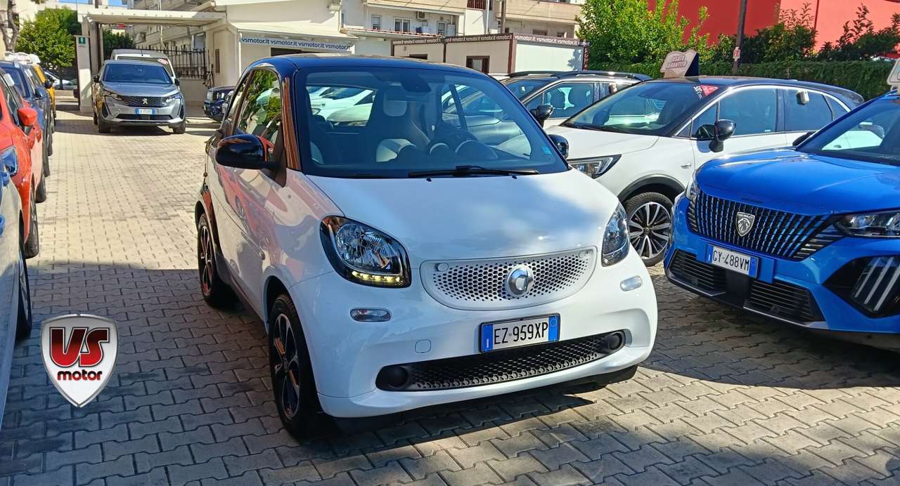 smart forTwo fortwo 70 1.0 Passion
