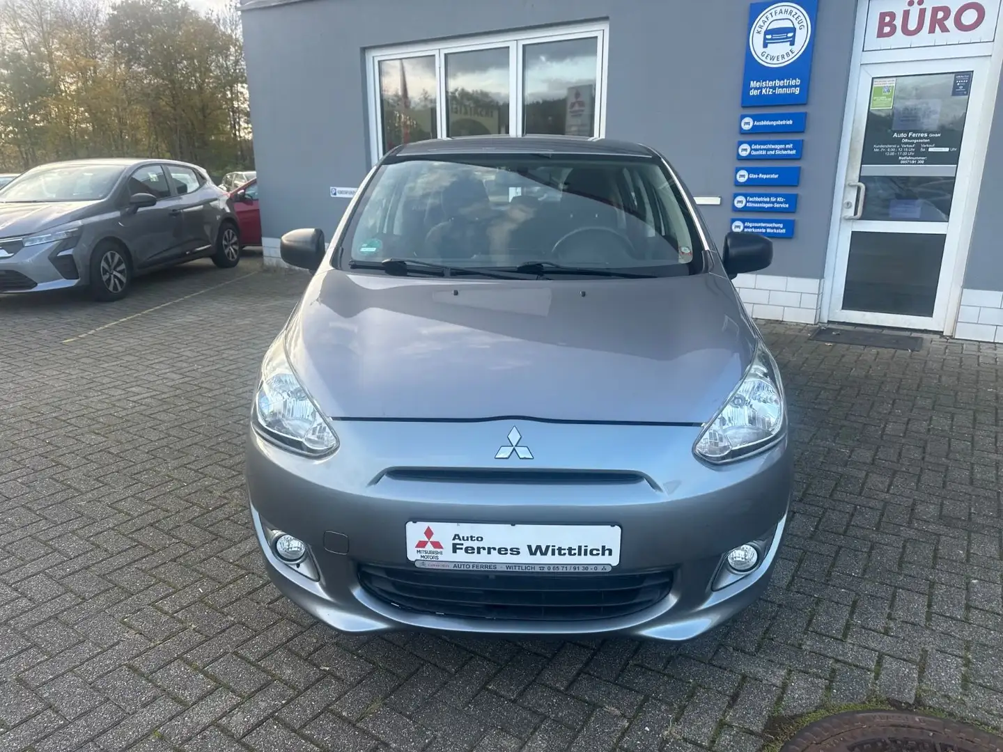 Mitsubishi Space Star Diamant Edition Grau - 2