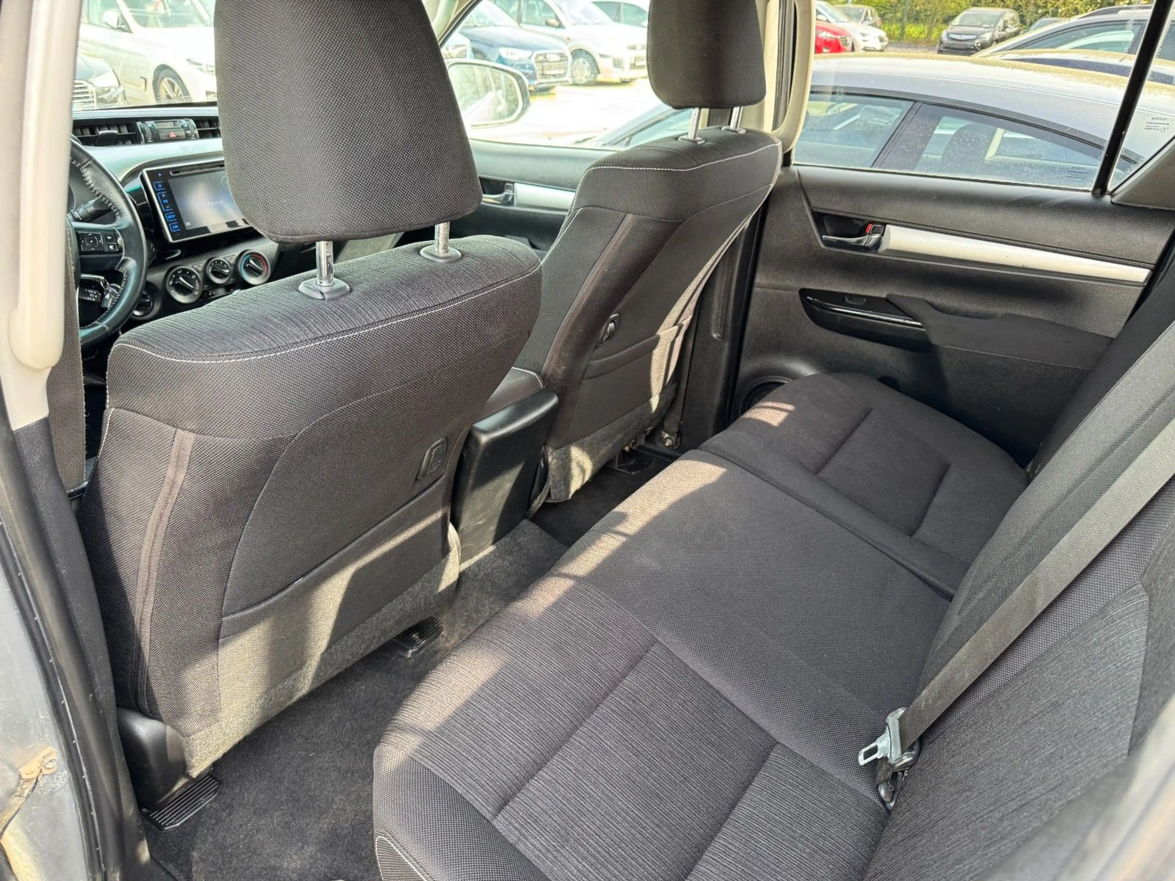 Toyota Hilux Double Cab Duty Comfort 4x4*Navi*1.Hand* — photo 12