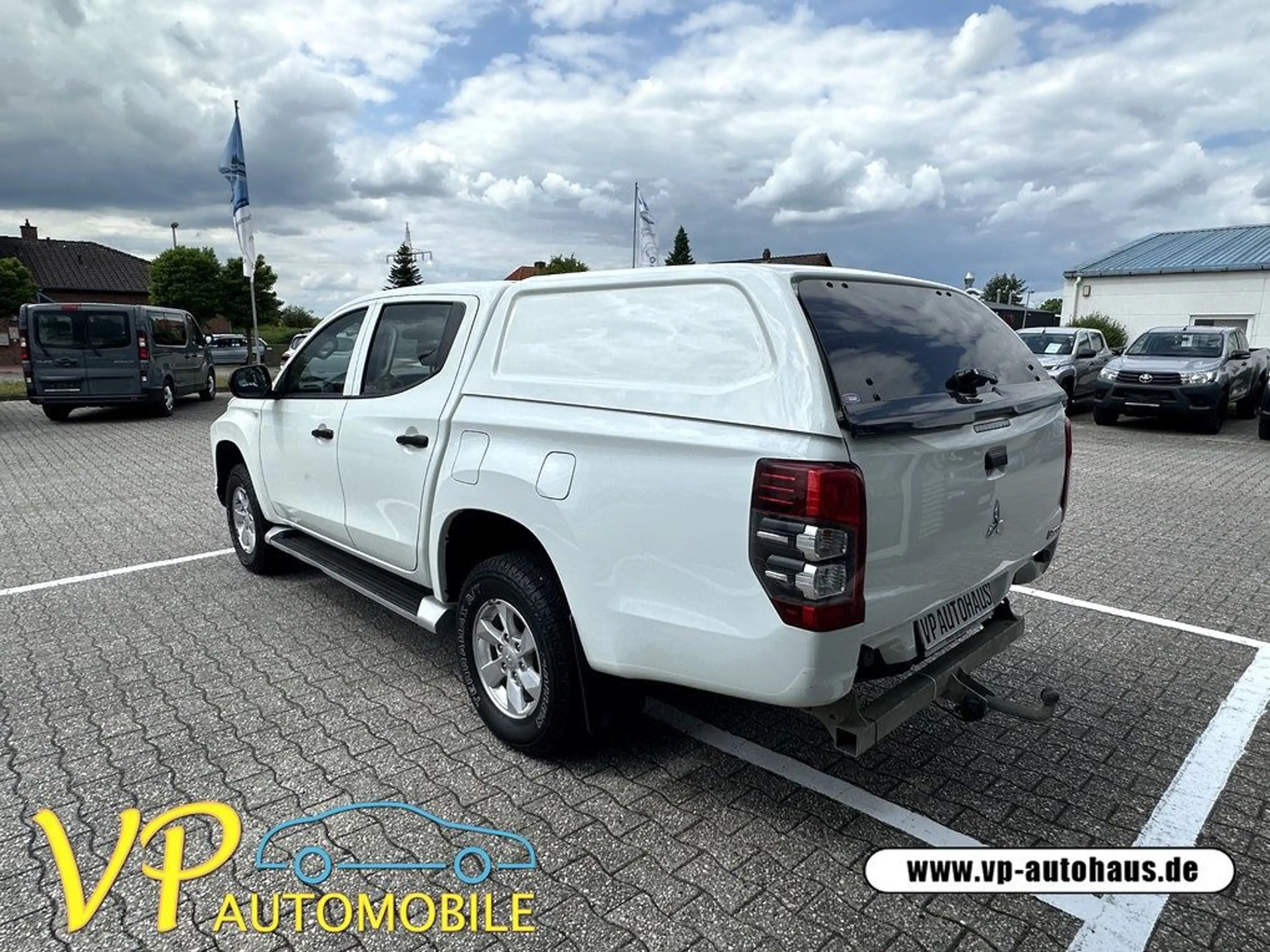 Mitsubishi L200 Basis Doppelkabine 4WD Klima Hardtop — photo 6