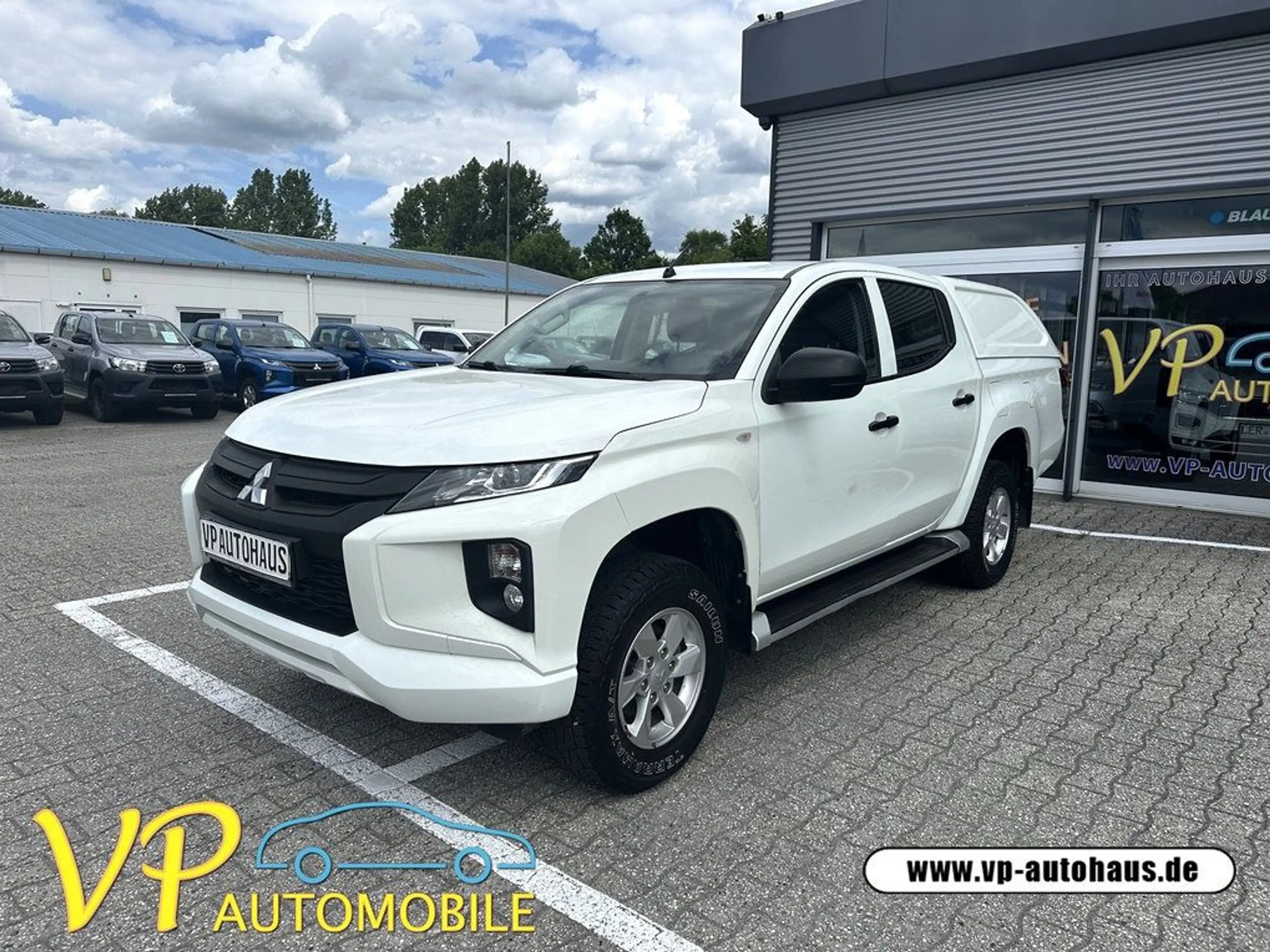 Mitsubishi L200 Basis Doppelkabine 4WD Klima Hardtop — photo 3
