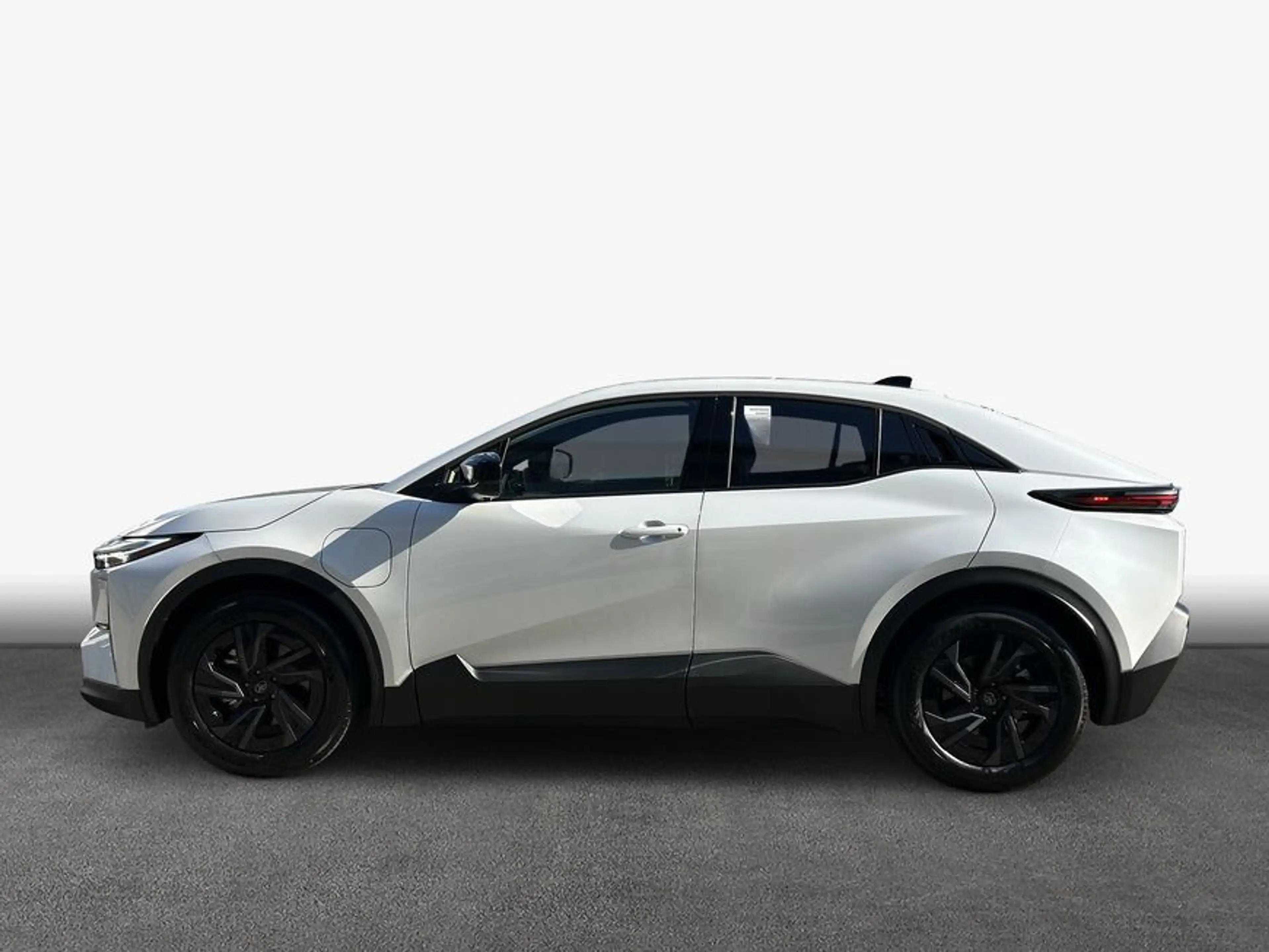 Toyota C-HR+ + Teamplayer 165 kW — photo 5