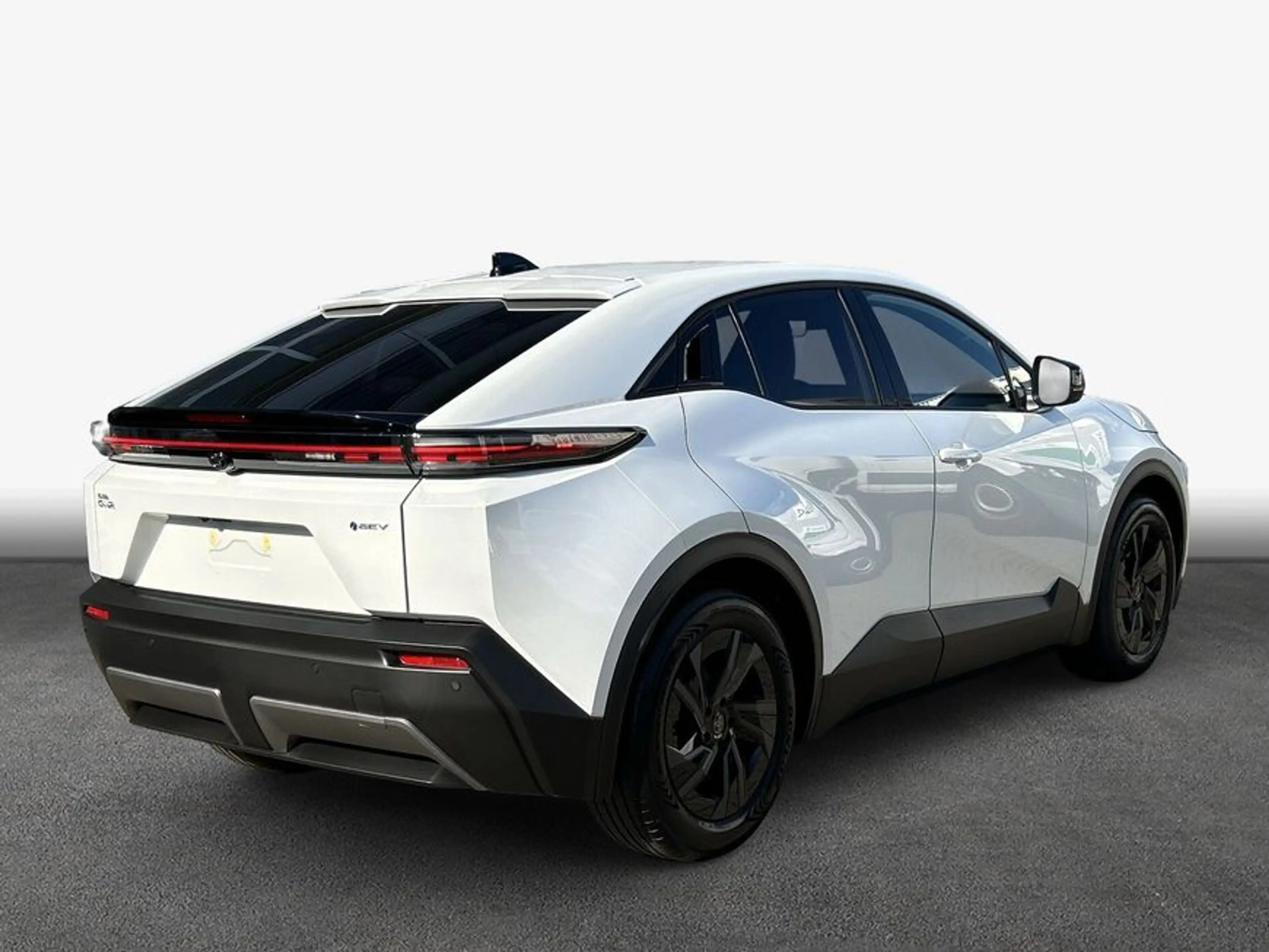 Toyota C-HR+ + Teamplayer 165 kW — photo 2