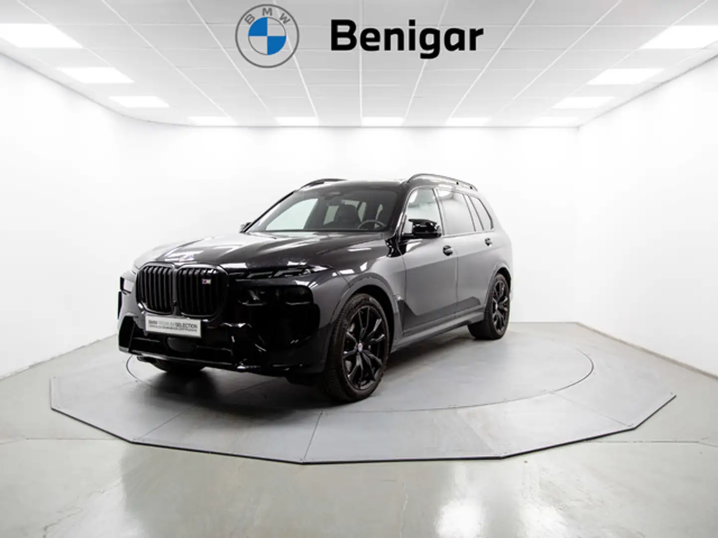 BMW X7 M60iA Negro - 1