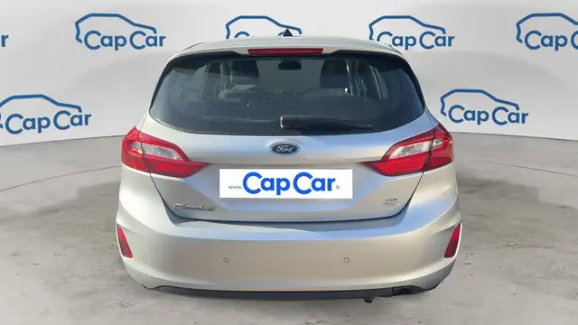 Ford Fiesta view 3