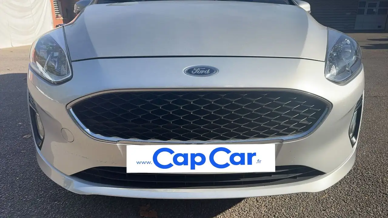 Ford Fiesta 5 portes — photo 20