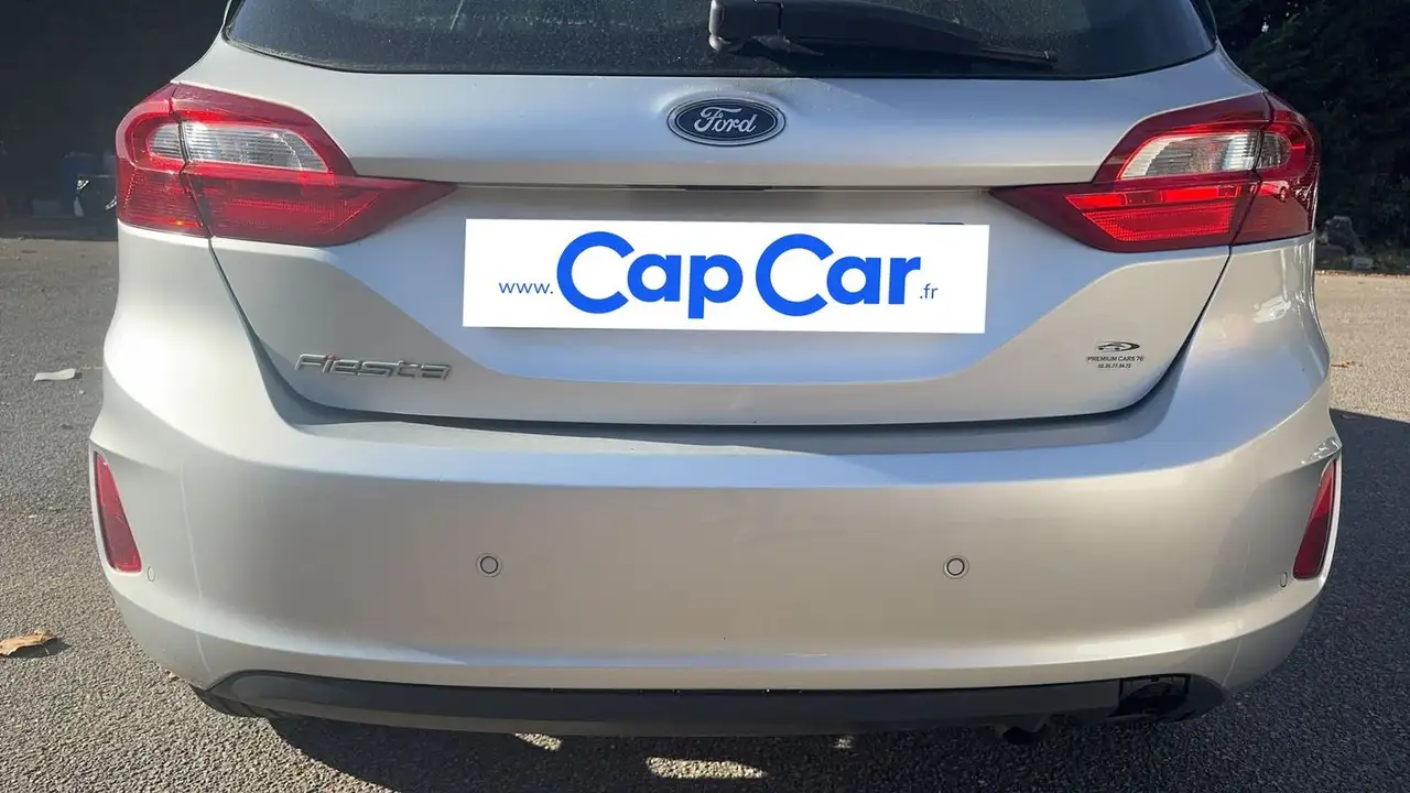 Ford Fiesta 5 portes — photo 21