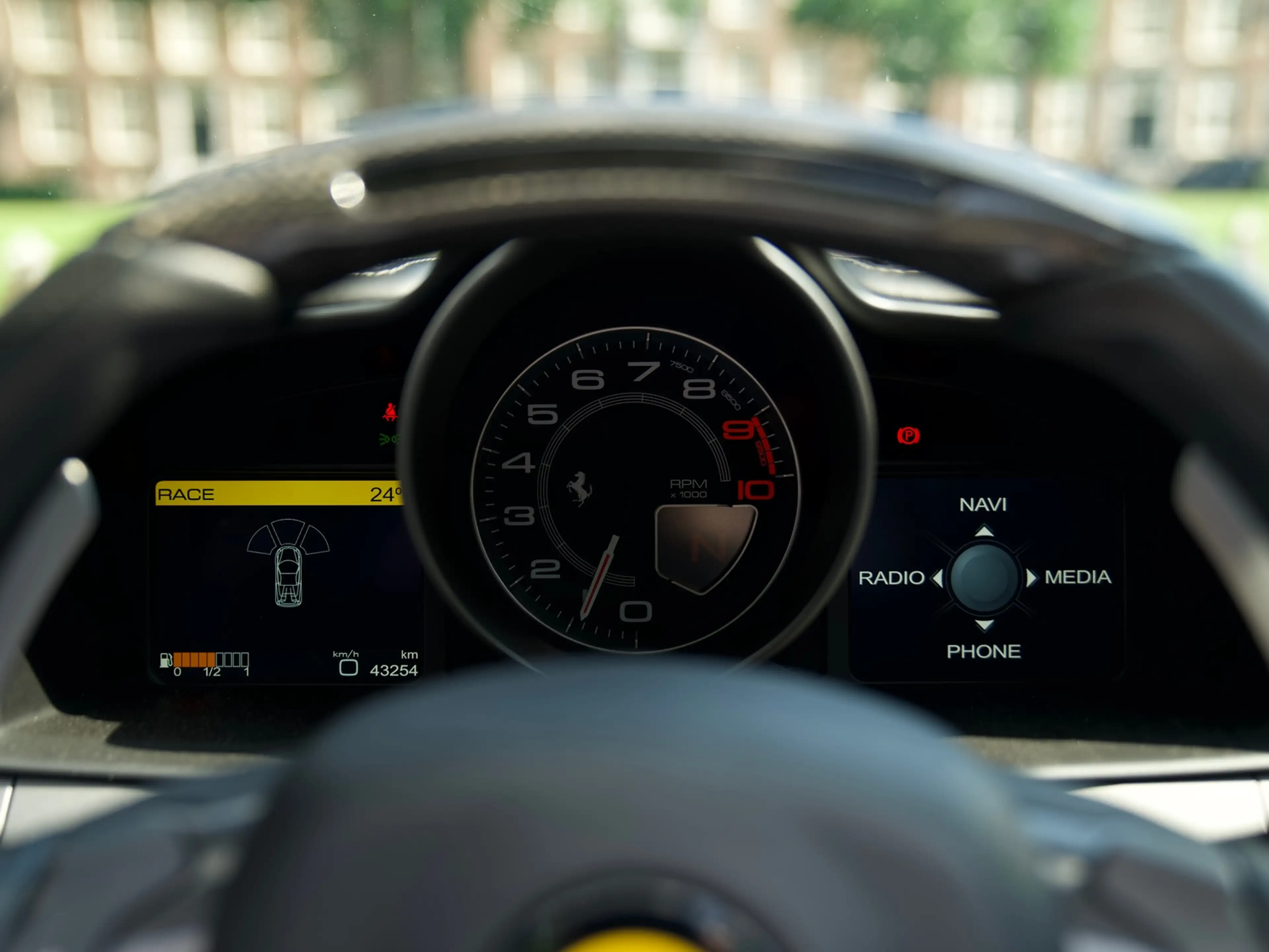 Ferrari 458 4.5 V8 Spider — photo 19